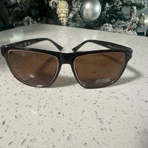 Guess Dark Brown Sunglasses (24)